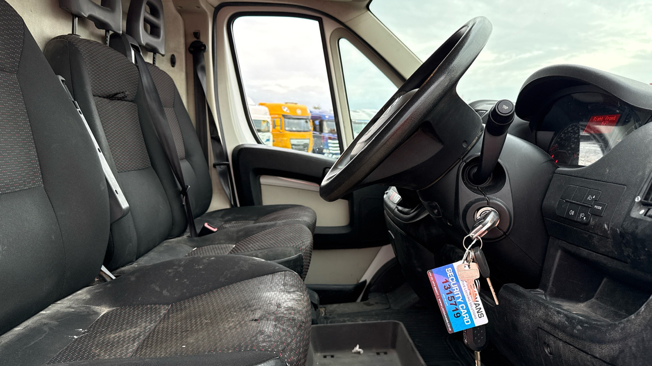 CITROEN RELAY 35 L2H1 2.2 HDi 130ps - Panel van: picture 5 CITROEN RELAY 35 L2H1 2.2 HDi 130ps - Panel van: picture 5