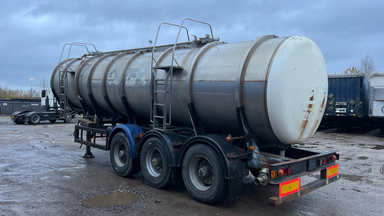 CRANE FRUEHAUF - Tank semi-trailer: picture 4 CRANE FRUEHAUF - Tank semi-trailer: picture 4