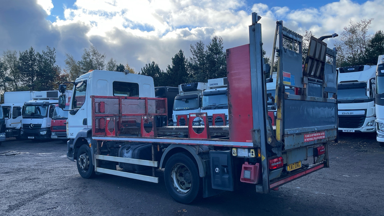 DAF LF 230 - Dropside/ Flatbed truck: picture 3 DAF LF 230 - Dropside/ Flatbed truck: picture 3