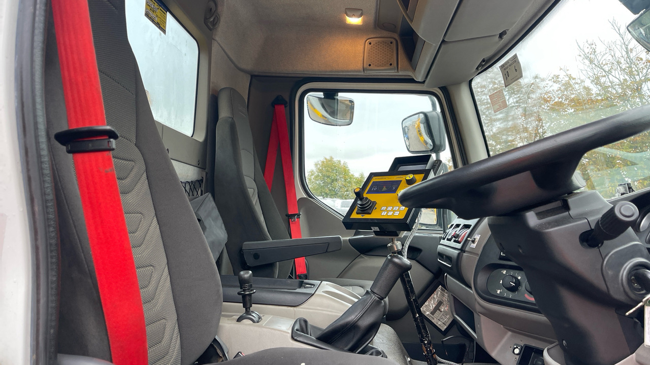 DAF LF 55.220 - Snow removal vehicle: picture 5 DAF LF 55.220 - Snow removal vehicle: picture 5