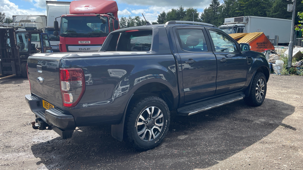 FORD RANGER Pick Up Double Cab Wildtrak 2.0 EcoBlue 213 Auto - Pickup truck, Combi van: picture 4 FORD RANGER Pick Up Double Cab Wildtrak 2.0 EcoBlue 213 Auto - Pickup truck, Combi van: picture 4