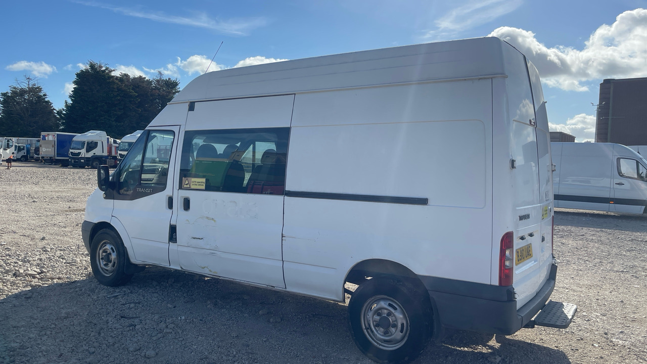 FORD TRANSIT 115 2.4 TDCI 115PS - Combi van: picture 3 FORD TRANSIT 115 2.4 TDCI 115PS - Combi van: picture 3
