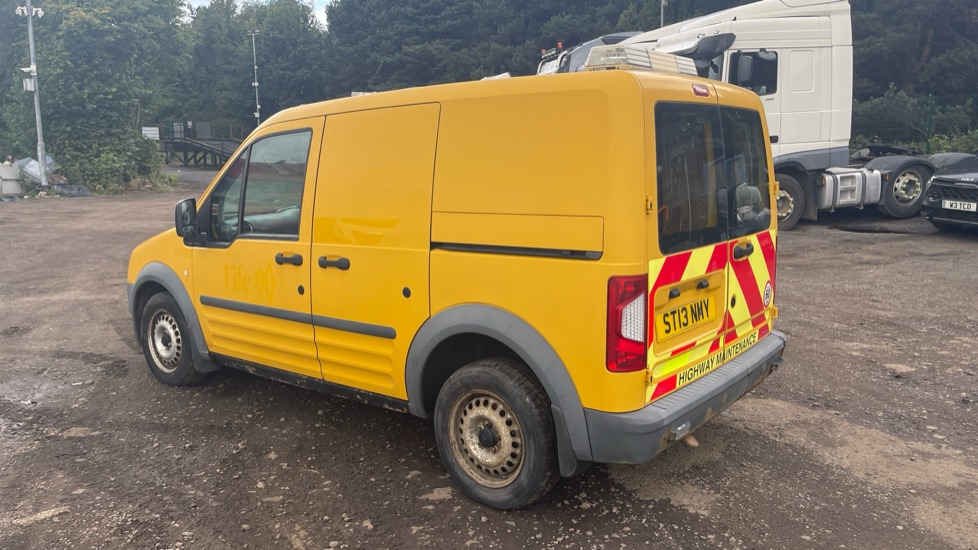 FORD TRANSIT CONNECT T200 1.8 TDCI 75PS - Small van: picture 3 FORD TRANSIT CONNECT T200 1.8 TDCI 75PS - Small van: picture 3