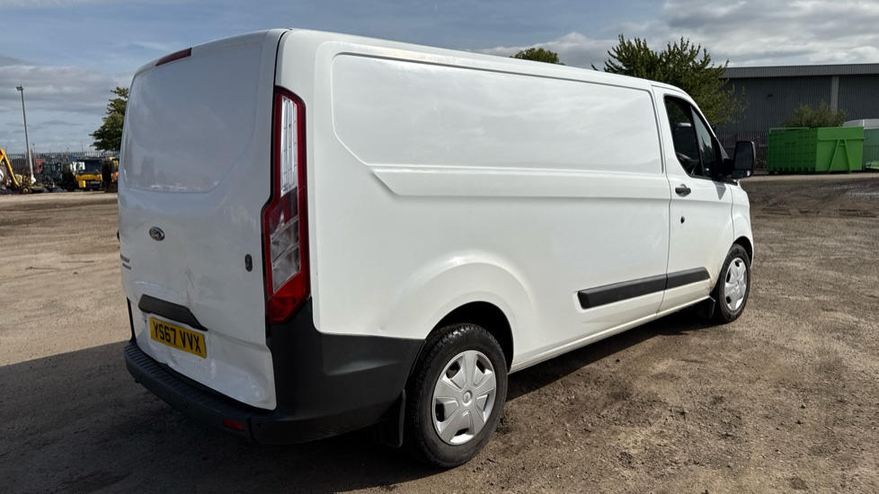 FORD TRANSIT CUSTOM 340 2.0 TDCI 130PS - Small van: picture 4 FORD TRANSIT CUSTOM 340 2.0 TDCI 130PS - Small van: picture 4