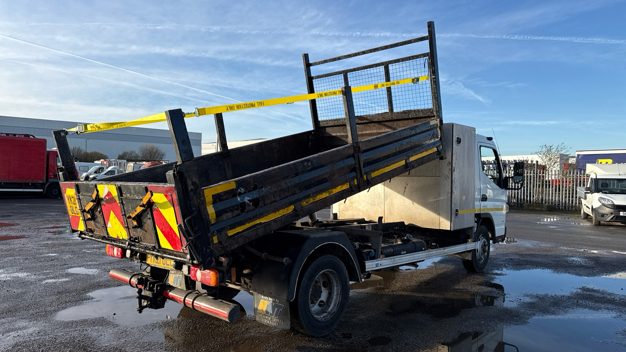 FUSO CANTER 7C15 - Tipper: picture 4 FUSO CANTER 7C15 - Tipper: picture 4
