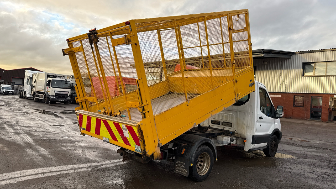 Ford Transit 350 2.0 TDCI 130PS - Tipper van: picture 4 Ford Transit 350 2.0 TDCI 130PS - Tipper van: picture 4