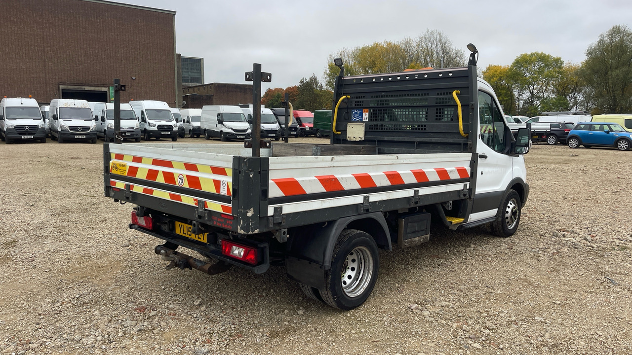 Ford Transit 350 2.2 TDCI 125PS - Flatbed van: picture 4 Ford Transit 350 2.2 TDCI 125PS - Flatbed van: picture 4