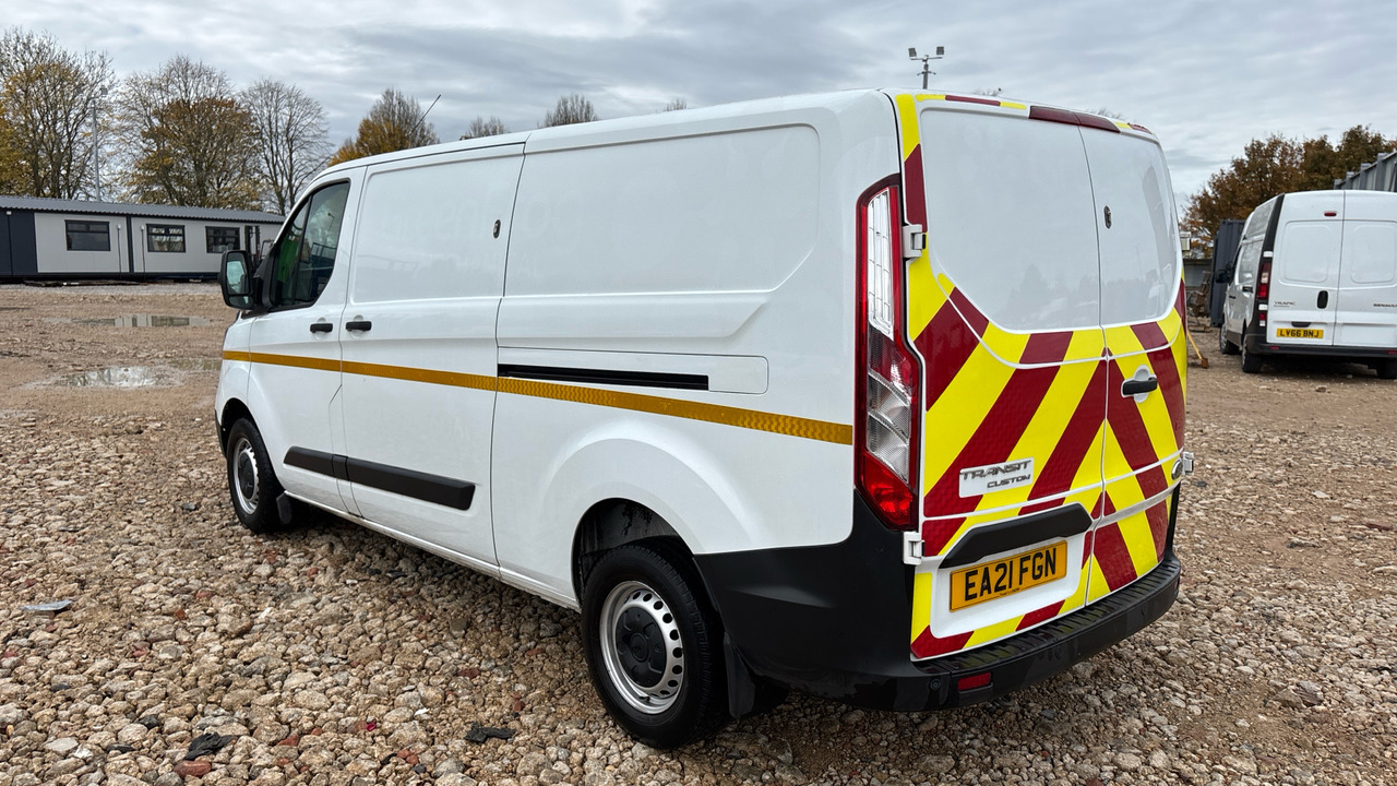 Ford Transit Custom 300 2.0 ECOBLUE 105PS - Small van: picture 3 Ford Transit Custom 300 2.0 ECOBLUE 105PS - Small van: picture 3