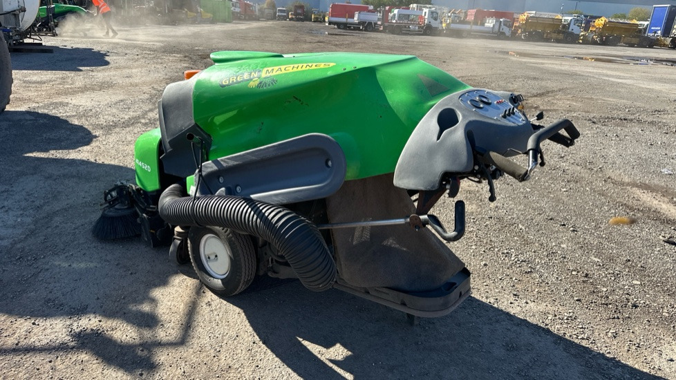 GREEN MACHINES 414S2D - Construction equipment: picture 3 GREEN MACHINES 414S2D - Construction equipment: picture 3