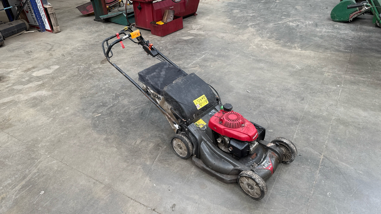 HONDA HRX537 C4HYEA - Garden mower: picture 4 HONDA HRX537 C4HYEA - Garden mower: picture 4
