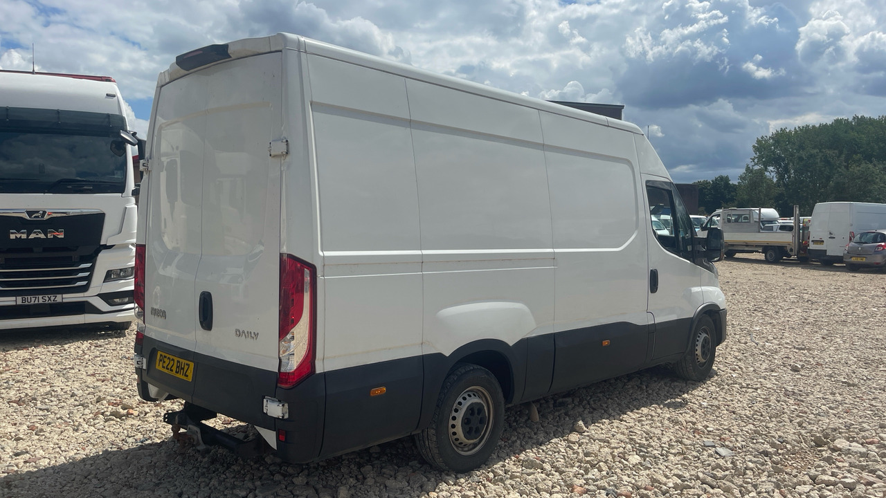 IVECO DAILY 35-140 - Panel van: picture 4 IVECO DAILY 35-140 - Panel van: picture 4