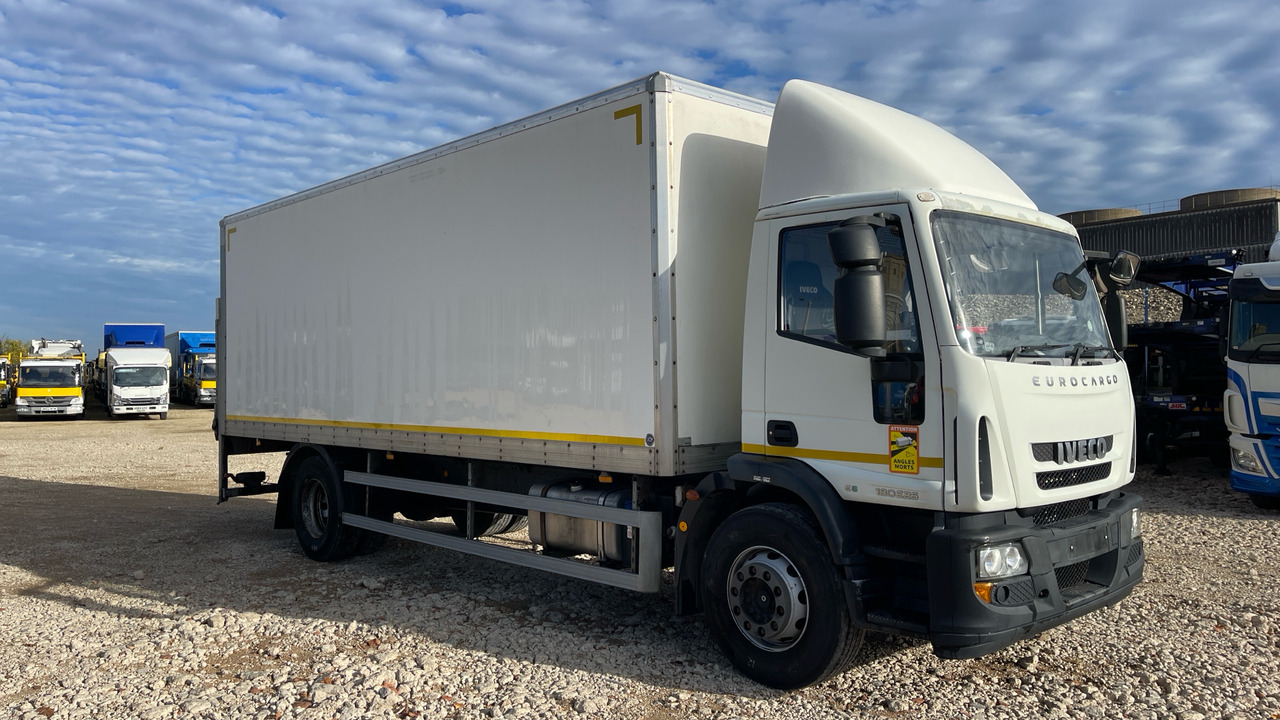 Iveco Eurocargo 180E25 - Box truck: picture 1 Iveco Eurocargo 180E25 - Box truck: picture 1