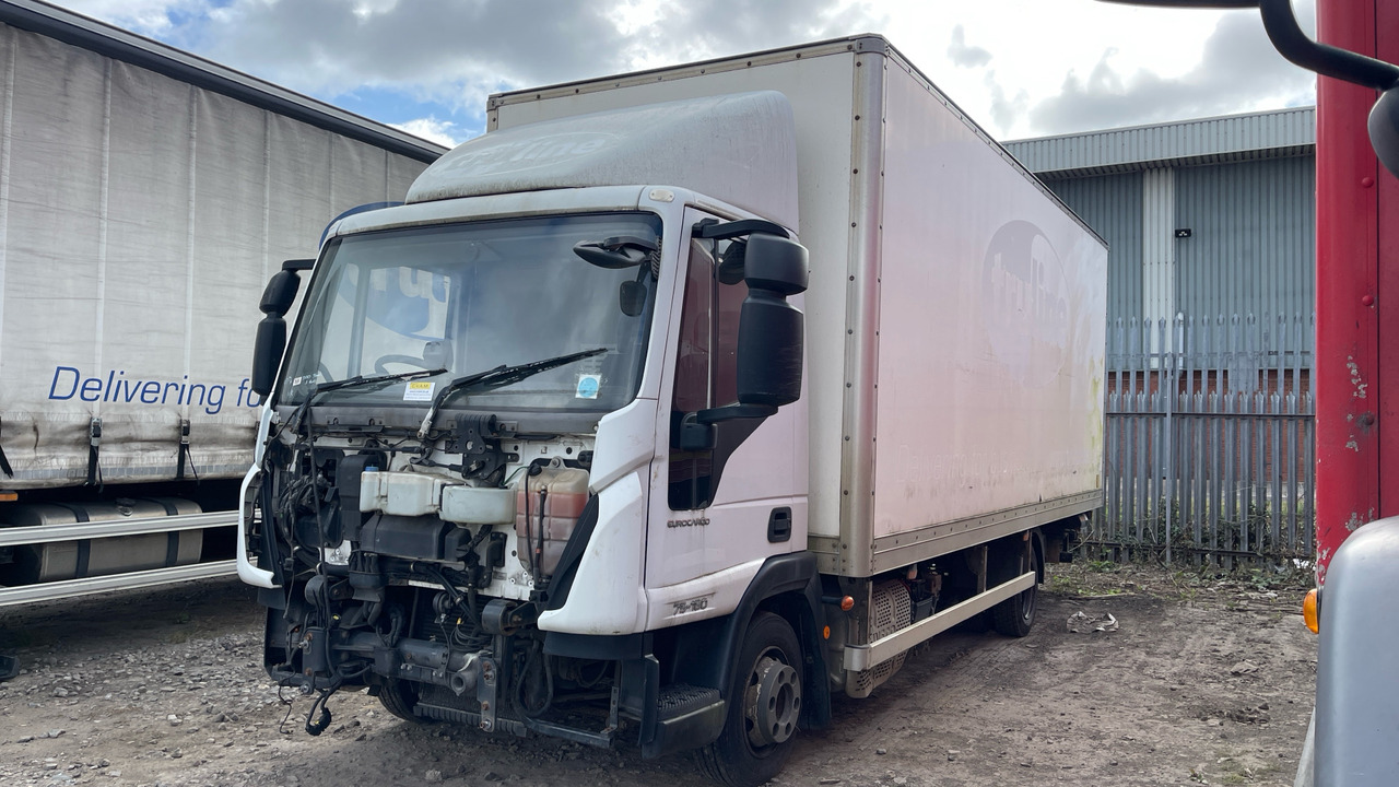 Iveco Eurocargo 75-160 - Box truck: picture 3 Iveco Eurocargo 75-160 - Box truck: picture 3