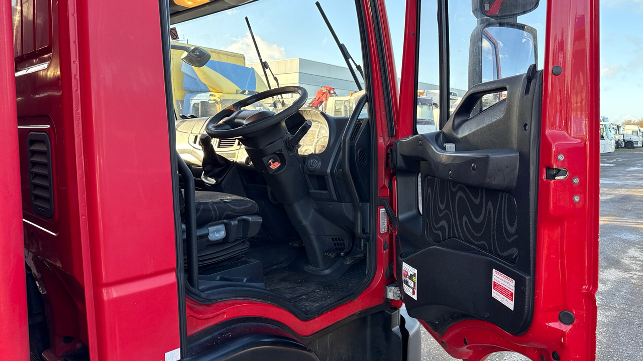 Iveco Eurocargo 75E16 - Box truck: picture 5 Iveco Eurocargo 75E16 - Box truck: picture 5