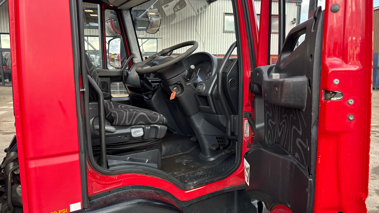 Iveco Eurocargo 75E16 - Box truck: picture 5 Iveco Eurocargo 75E16 - Box truck: picture 5