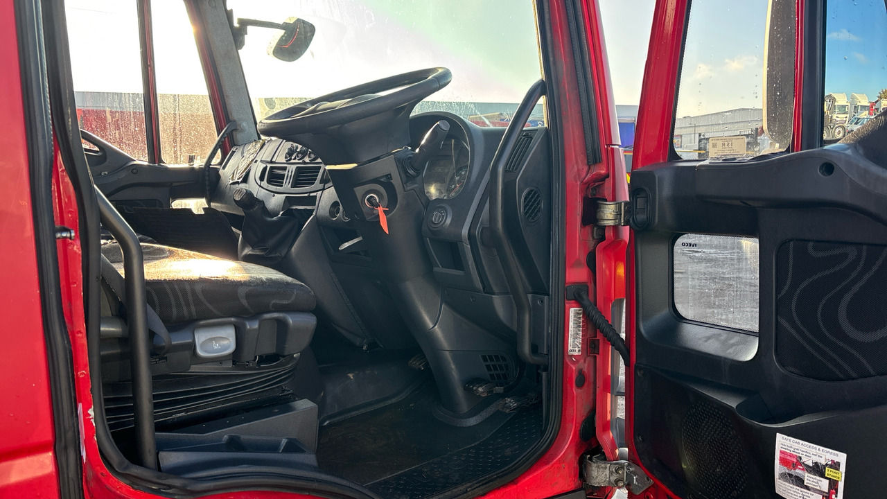 Iveco Eurocargo 75E16 - Box truck: picture 5 Iveco Eurocargo 75E16 - Box truck: picture 5