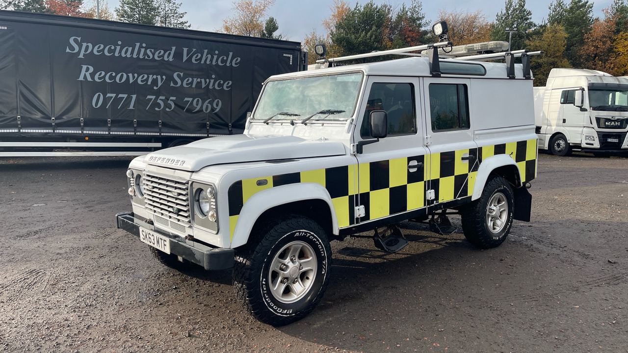 Land Rover Defender 110 2.2 TDCi - Car: picture 2 Land Rover Defender 110 2.2 TDCi - Car: picture 2