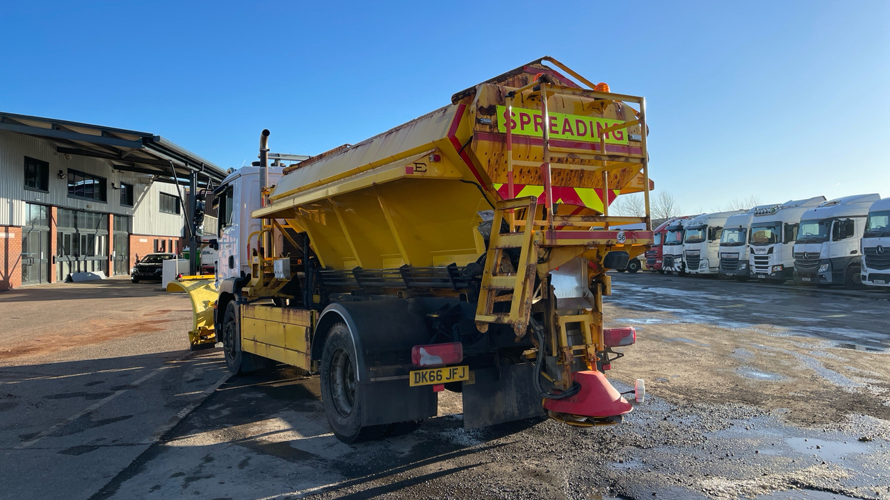 MAN TG-M 18.250 - Snow removal vehicle: picture 3 MAN TG-M 18.250 - Snow removal vehicle: picture 3