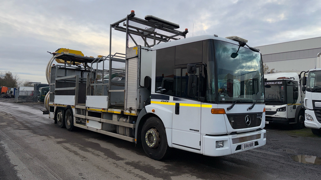 MERCEDES-BENZ ECONIC 2629 - Dropside/ Flatbed truck: picture 1 MERCEDES-BENZ ECONIC 2629 - Dropside/ Flatbed truck: picture 1