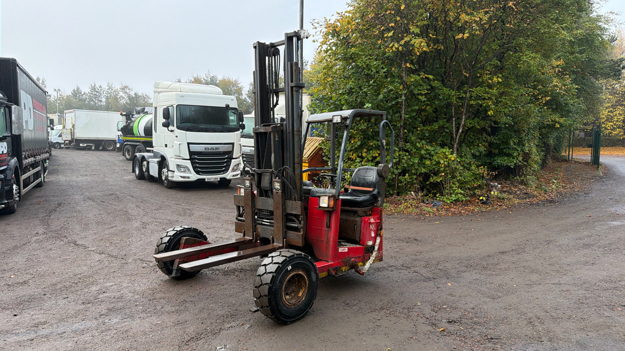 MOFFETT M4 20.3 - Truck mounted forklift: picture 1 MOFFETT M4 20.3 - Truck mounted forklift: picture 1