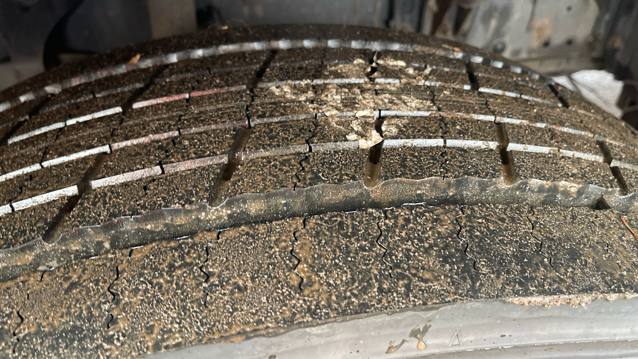 Dropside/ Flatbed truck, Crane truck Man TGM 18.250: picture 19