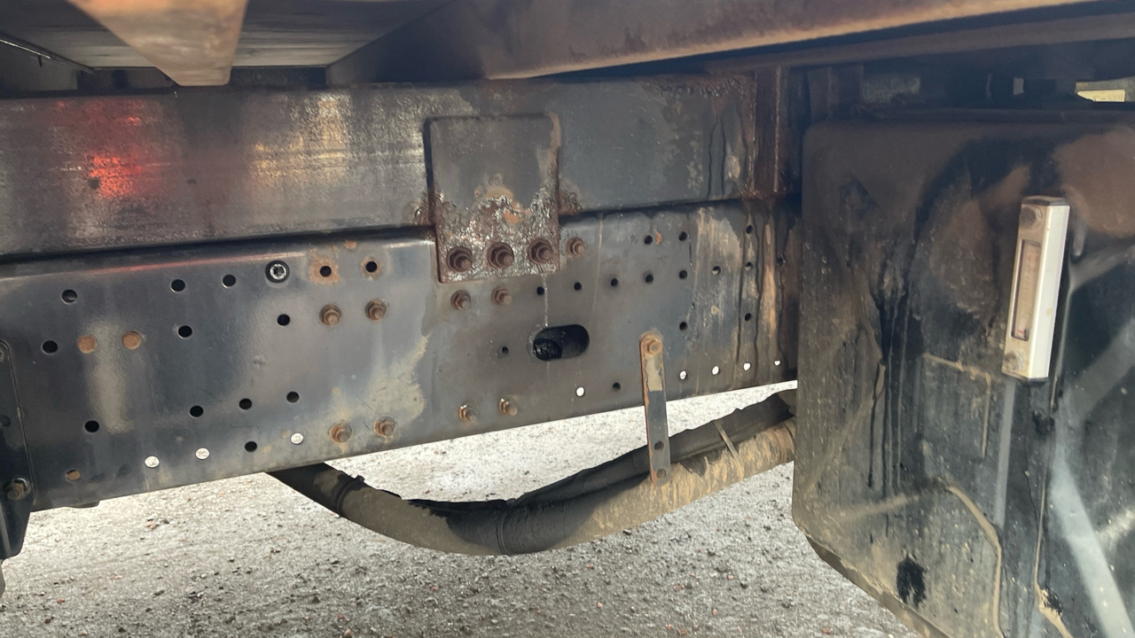 Dropside/ Flatbed truck, Crane truck Man TGM 18.250: picture 13