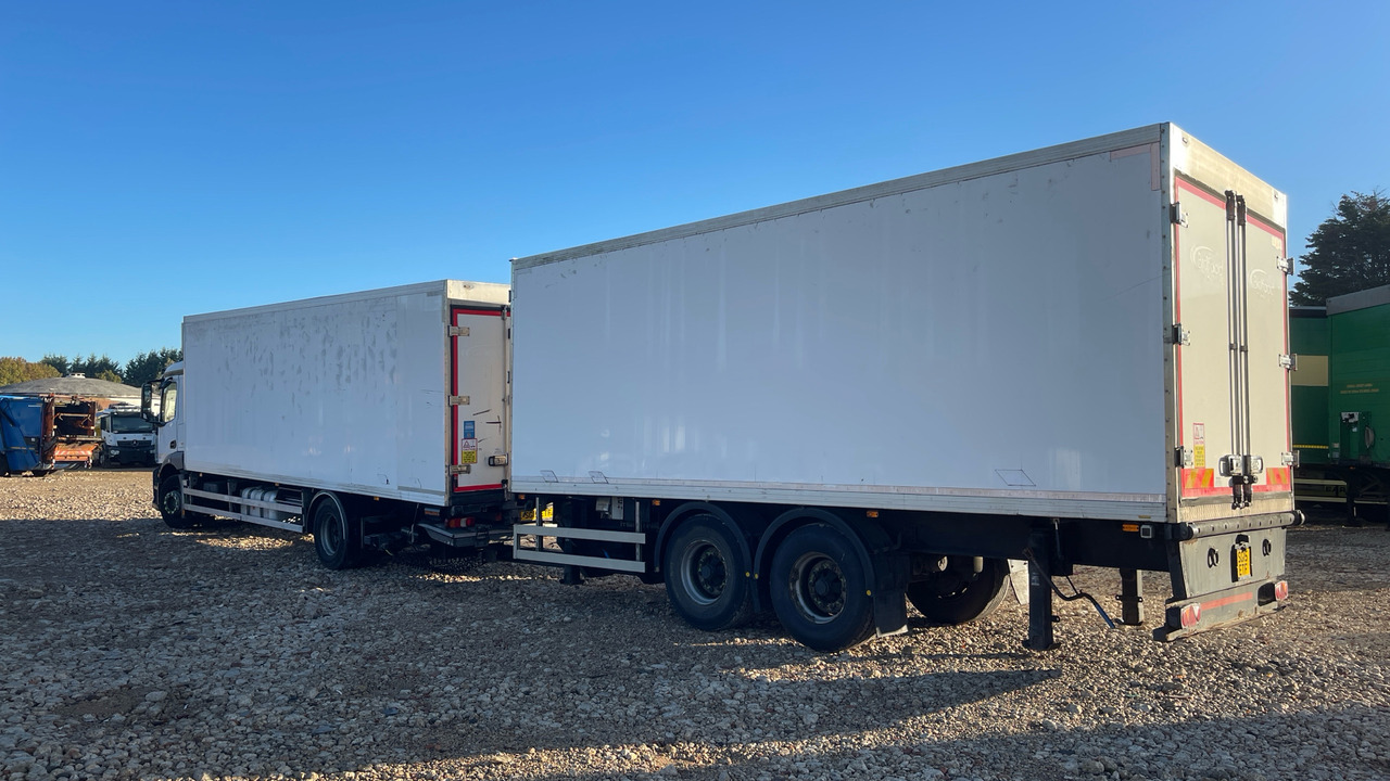 Mercedes-Benz Antos 1843 - Refrigerator truck: picture 3 Mercedes-Benz Antos 1843 - Refrigerator truck: picture 3