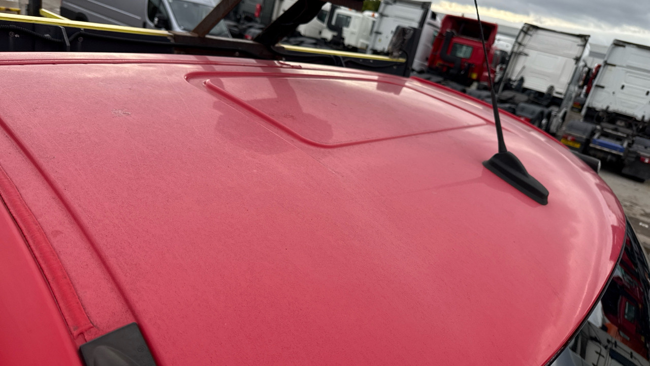 Flatbed van Mercedes-Benz Sprinter 314 CDI: picture 11