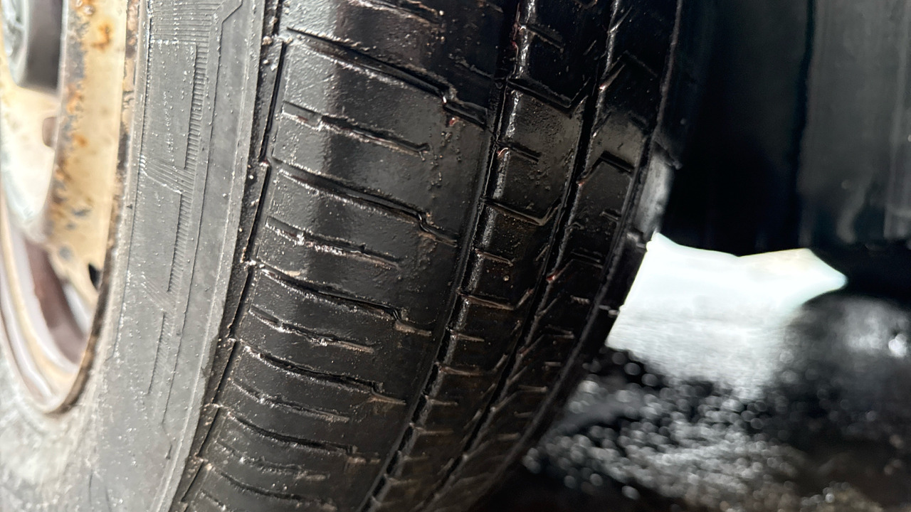 Car NISSAN NV 200 1.5 DCI SE: picture 21