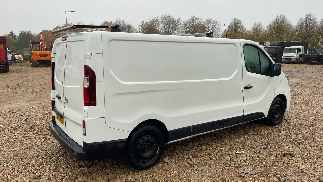 Nissan NV300 1.6 DCI 120PS - Small van: picture 4 Nissan NV300 1.6 DCI 120PS - Small van: picture 4