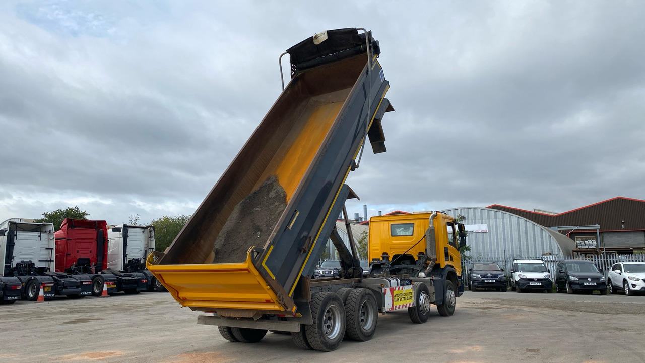 SCANIA P 410 XT - Tipper: picture 4 SCANIA P 410 XT - Tipper: picture 4