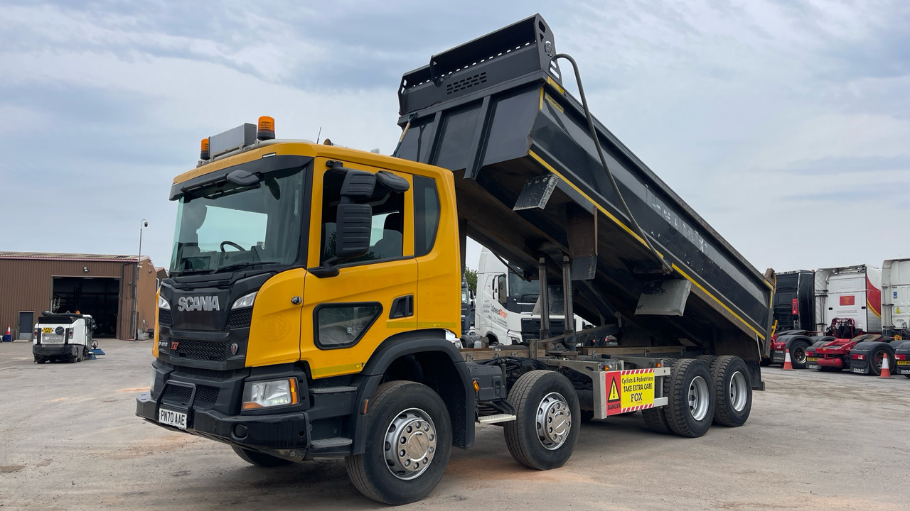 SCANIA P 410 XT - Tipper: picture 2 SCANIA P 410 XT - Tipper: picture 2