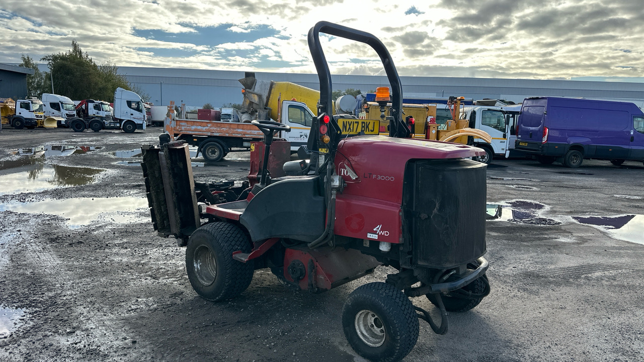 TORO LTF3000 - Garden mower: picture 3 TORO LTF3000 - Garden mower: picture 3