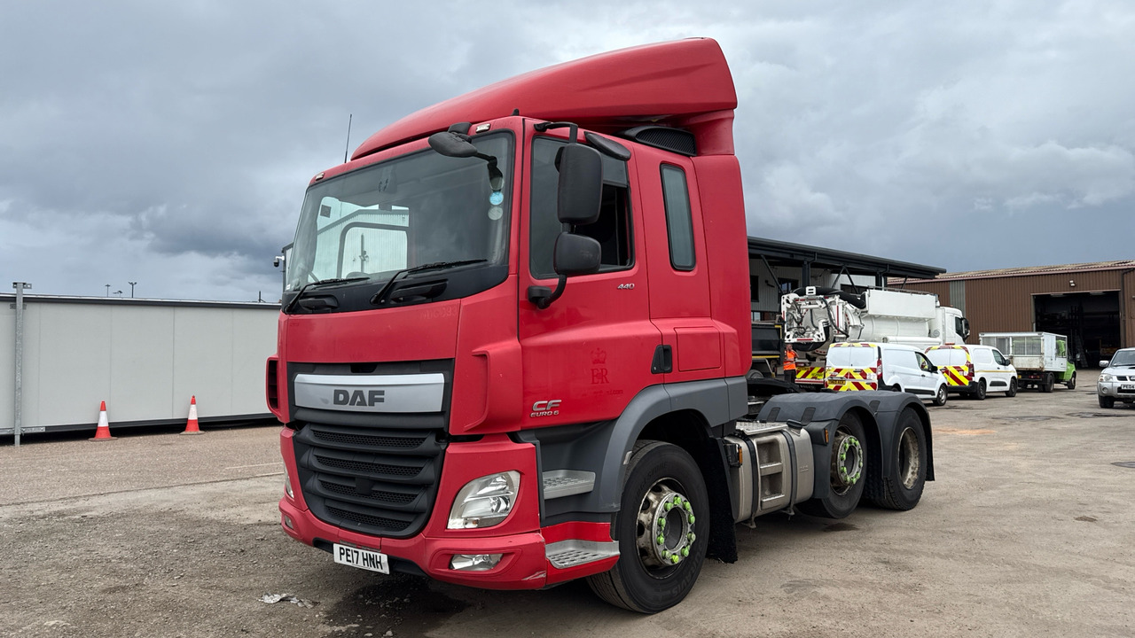 Daf CF 440 - Tractor unit: picture 2 Daf CF 440 - Tractor unit: picture 2
