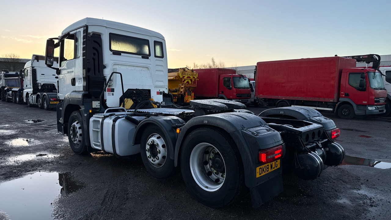 MAN TGS 24.420 - Tractor unit: picture 3 MAN TGS 24.420 - Tractor unit: picture 3