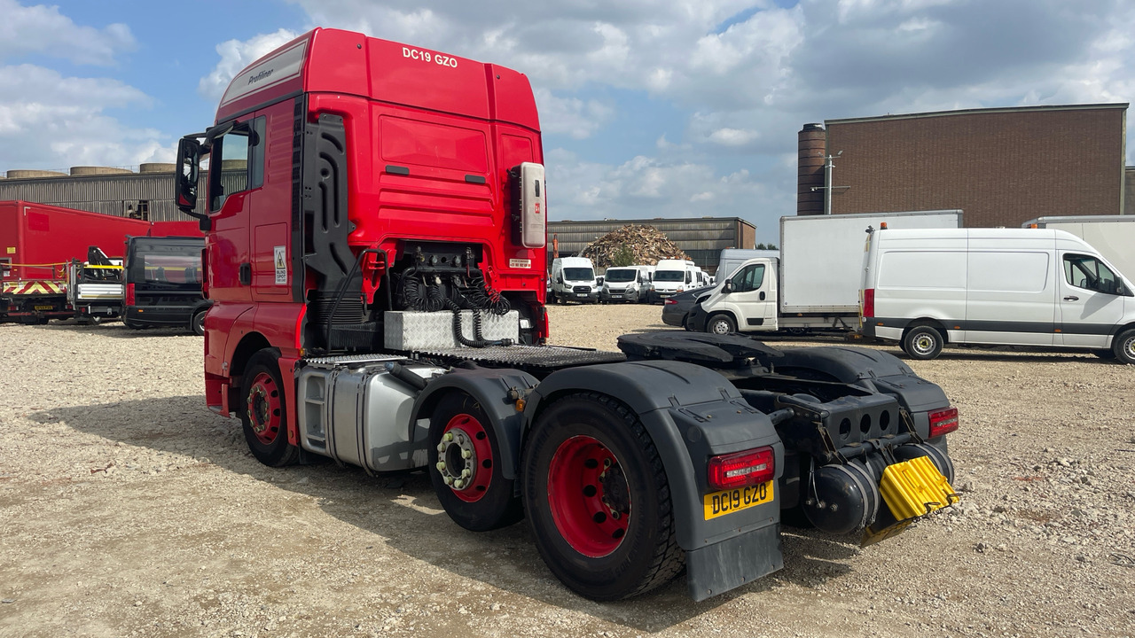 MAN TGX 24.460 - Tractor unit: picture 3 MAN TGX 24.460 - Tractor unit: picture 3