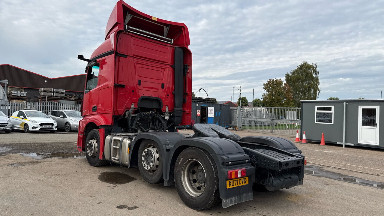MERCEDES-BENZ ACTROS 2545 - Tractor unit: picture 3 MERCEDES-BENZ ACTROS 2545 - Tractor unit: picture 3