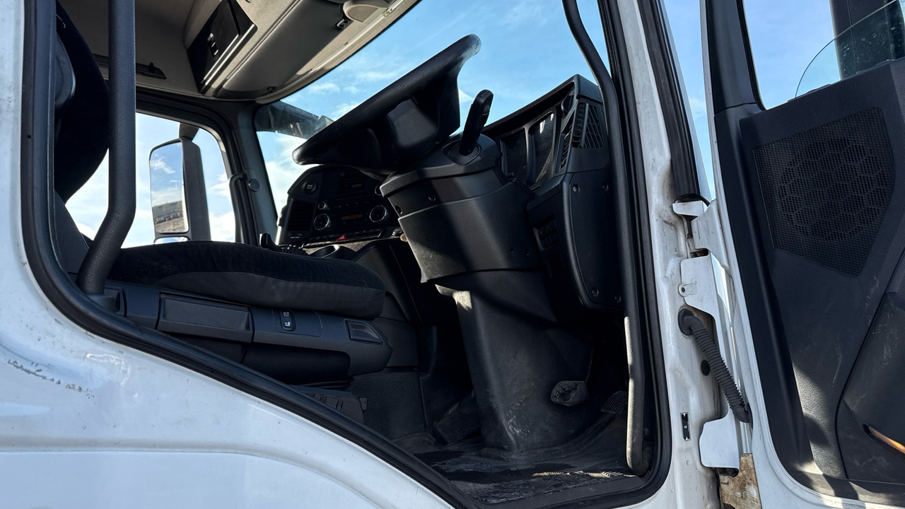MERCEDES-BENZ AROCS - Tractor unit: picture 5 MERCEDES-BENZ AROCS - Tractor unit: picture 5