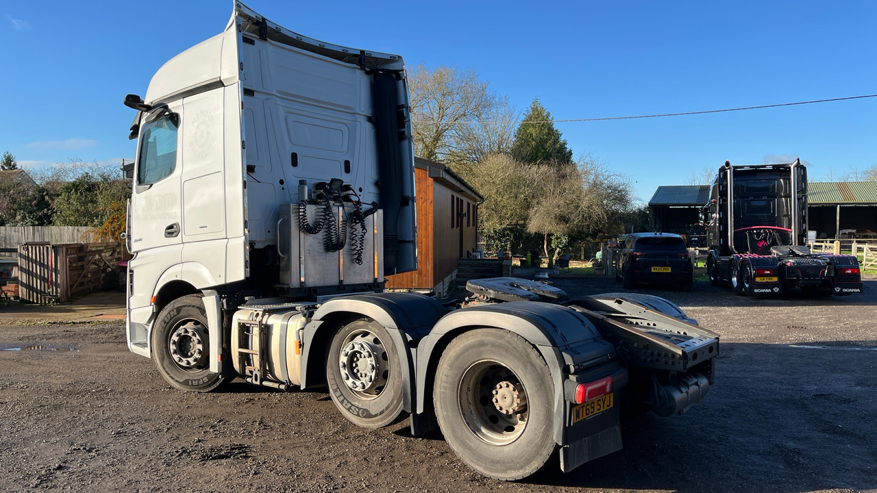 Mercedes-Benz Actros 2545 - Tractor unit: picture 3 Mercedes-Benz Actros 2545 - Tractor unit: picture 3
