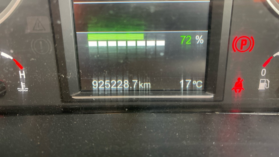 Tractor unit SCANIA R 580 V8: picture 16