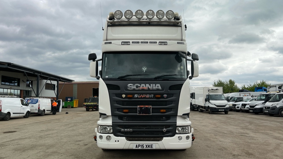 Tractor unit SCANIA R 580 V8: picture 14