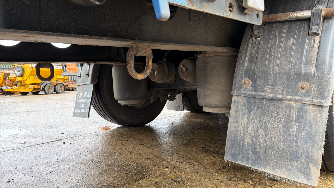 SDC CURTAINSIDE - Trailer: picture 5 SDC CURTAINSIDE - Trailer: picture 5