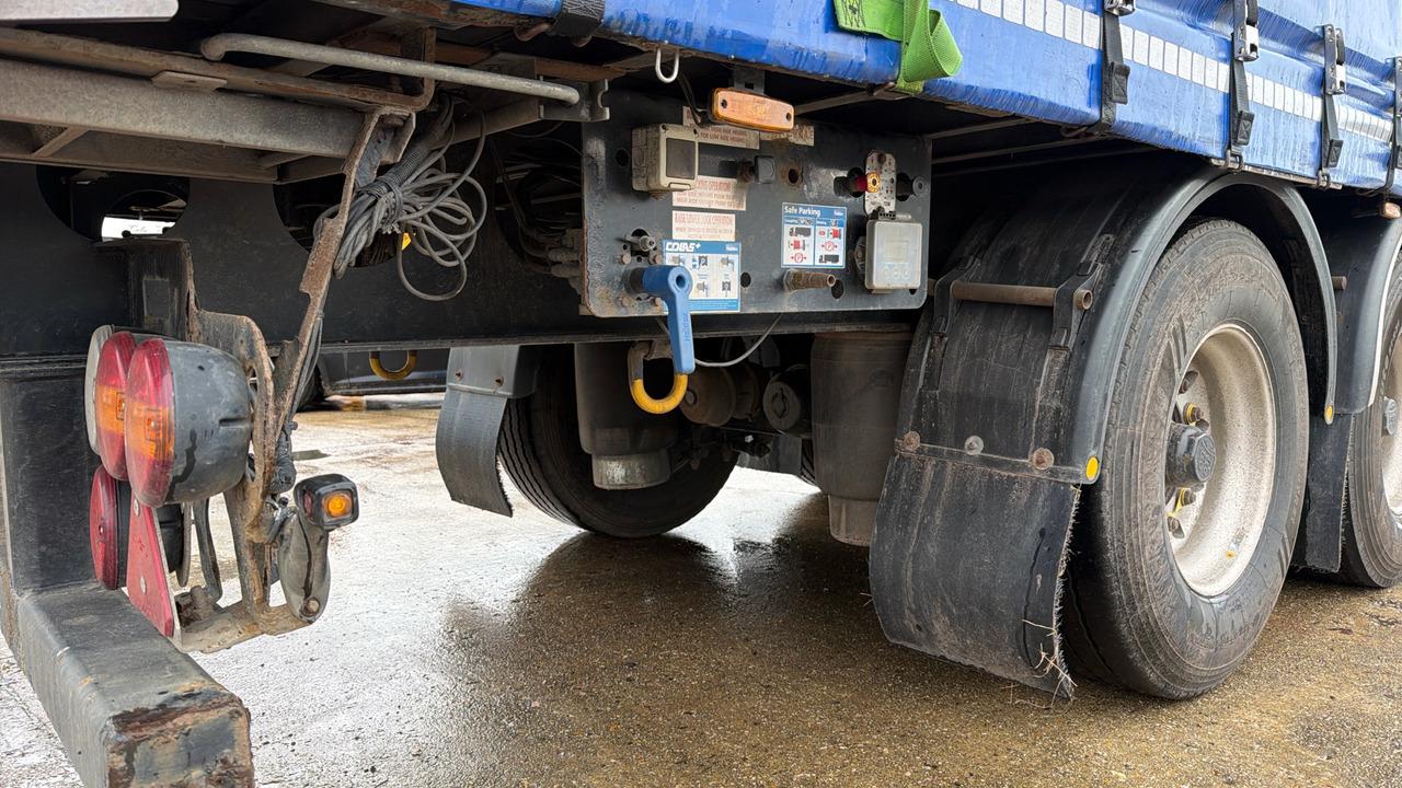 SDC CURTAINSIDE - Trailer: picture 5 SDC CURTAINSIDE - Trailer: picture 5