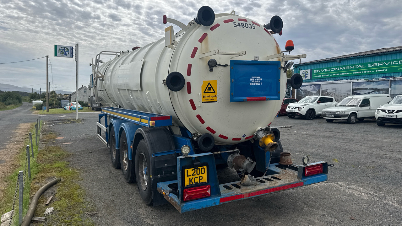 WHALE VACUUM TANKER . - Trailer: picture 4 WHALE VACUUM TANKER . - Trailer: picture 4