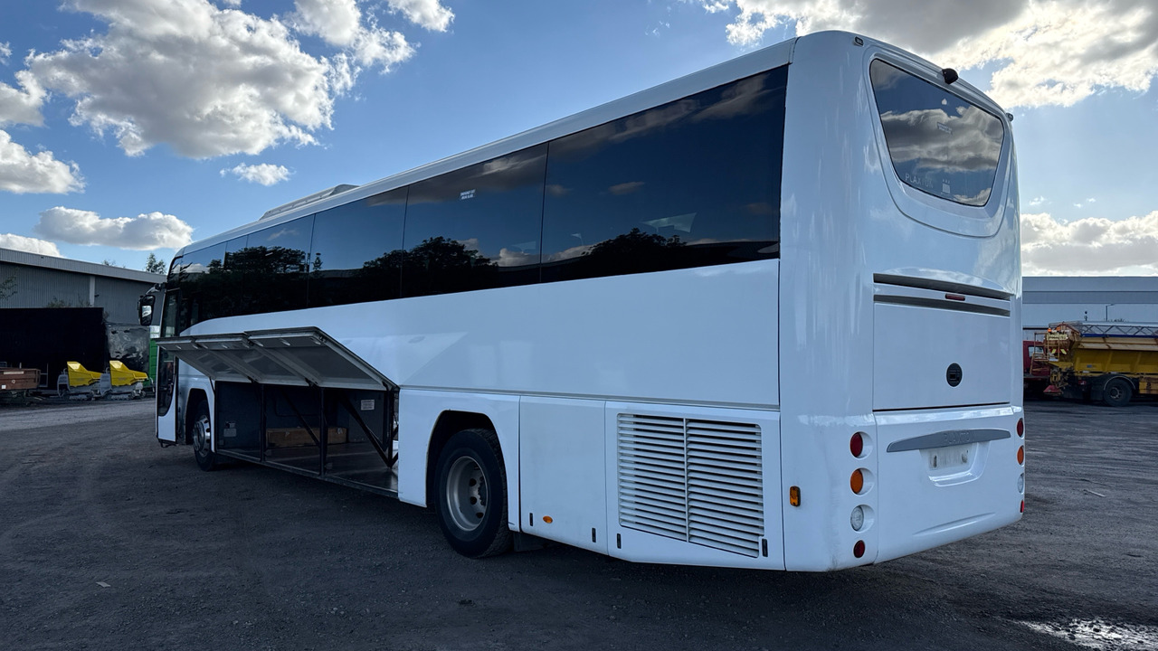 Volvo B9R PLAXTON PANTHER - Coach: picture 3 Volvo B9R PLAXTON PANTHER - Coach: picture 3