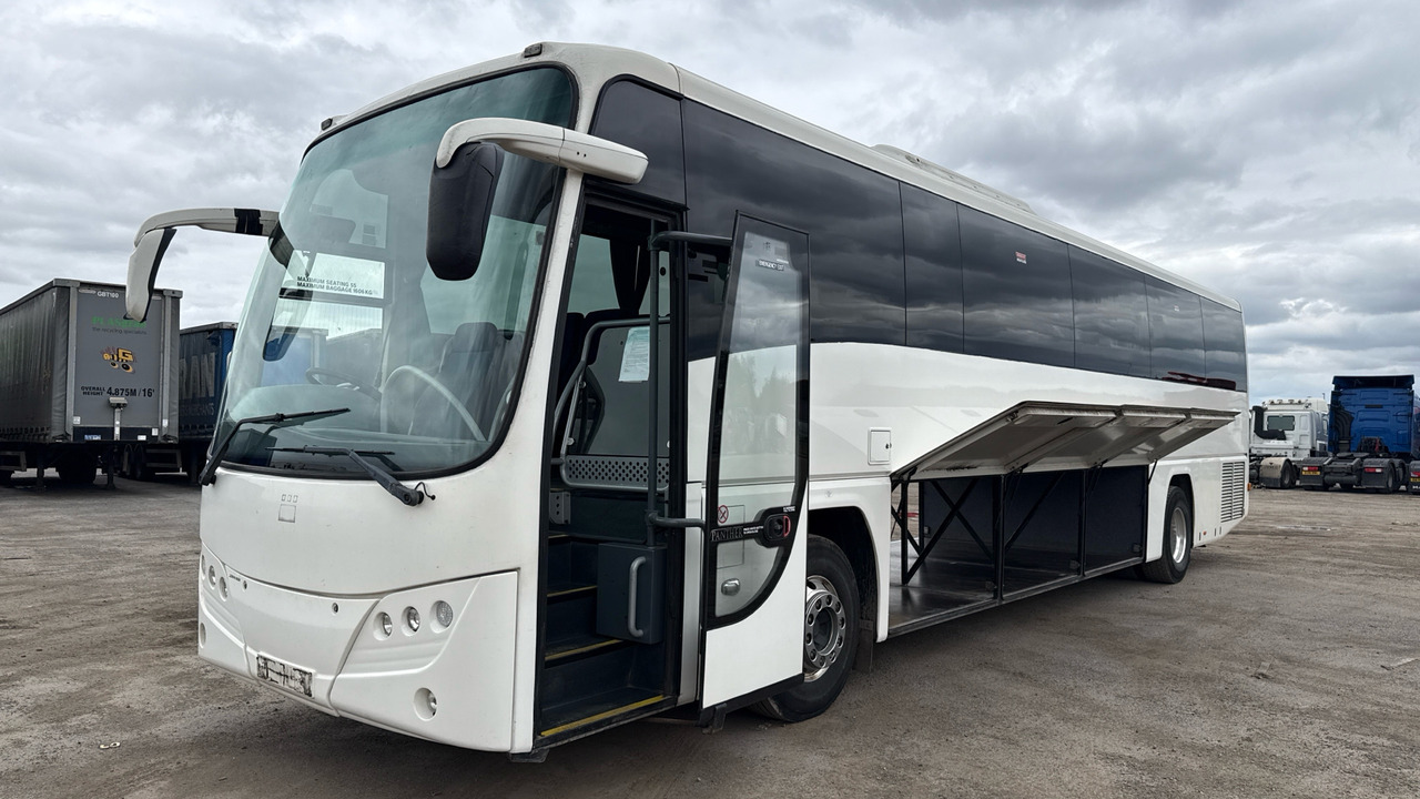 Volvo B9R PLAXTON PANTHER - Coach: picture 2 Volvo B9R PLAXTON PANTHER - Coach: picture 2