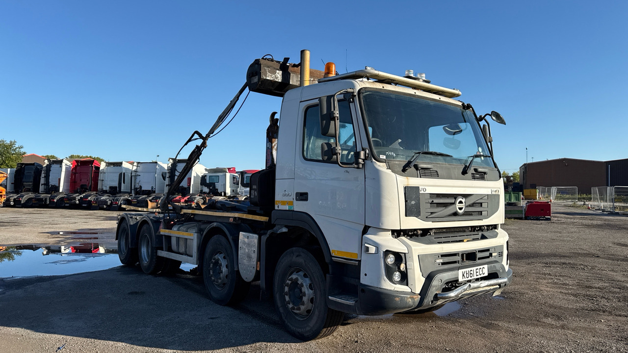 Volvo FMX 380 - Hook lift truck: picture 1 Volvo FMX 380 - Hook lift truck: picture 1