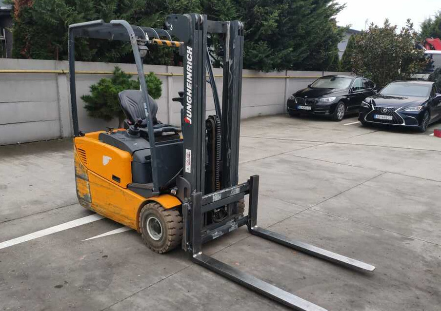 Jungheinrich EFG 115 - Electric forklift: picture 4 Jungheinrich EFG 115 - Electric forklift: picture 4