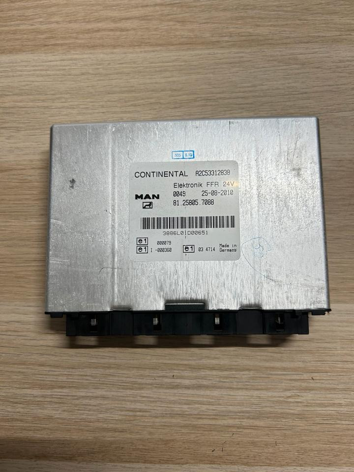MAN Elektronik FFR Steuergerät 81.25805-7088 - ECU for Truck: picture 2 MAN Elektronik FFR Steuergerät 81.25805-7088 - ECU for Truck: picture 2