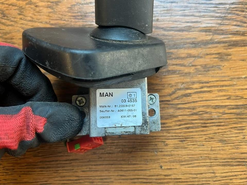 MAN Lenkstockschalter, Schalter, Schalhebel 81255090157 - Steering column switch for Truck: picture 2 MAN Lenkstockschalter, Schalter, Schalhebel 81255090157 - Steering column switch for Truck: picture 2